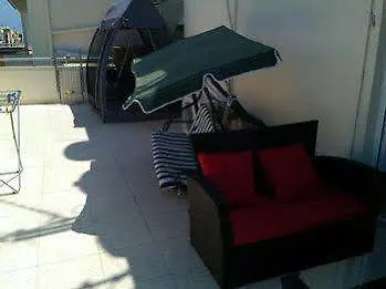 Apartment St. Mamas Apts *