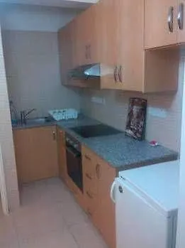 St. Mamas Apts Apartman