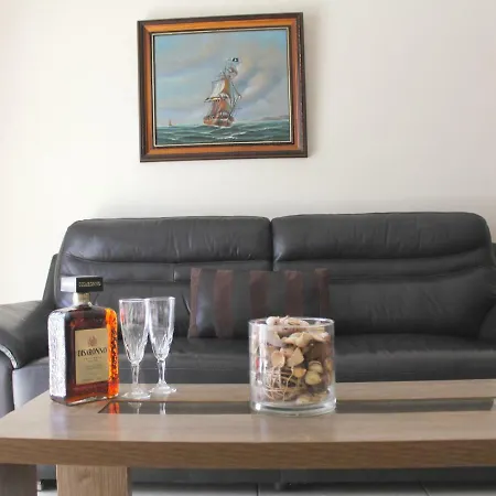 Apartman St. Mamas Apts *